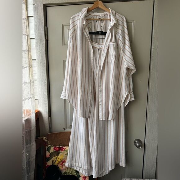Aerie Two-Piece Set – Striped Button-Down Shirt L High-Waist Wide-Leg Pants M - Picture 7 of 16